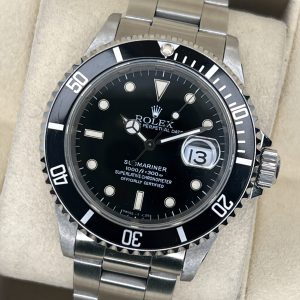 Rolex Submariner Date