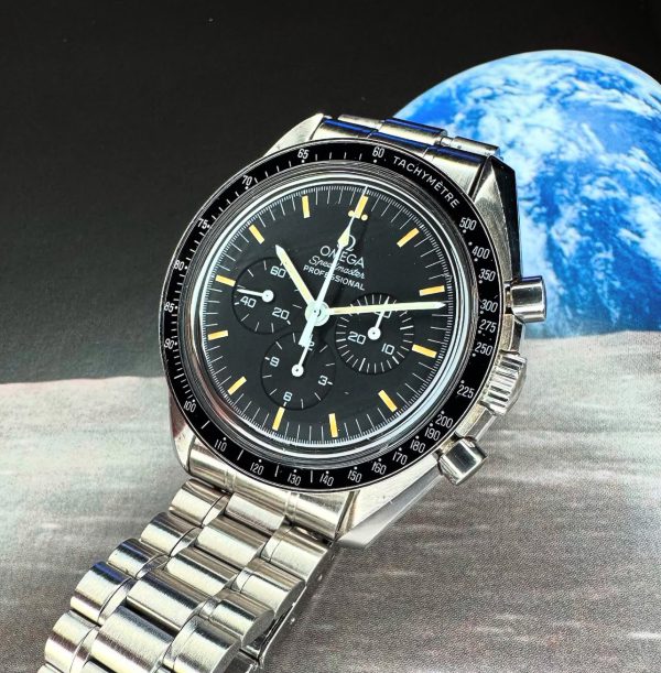 Omega Speedmaster Professional