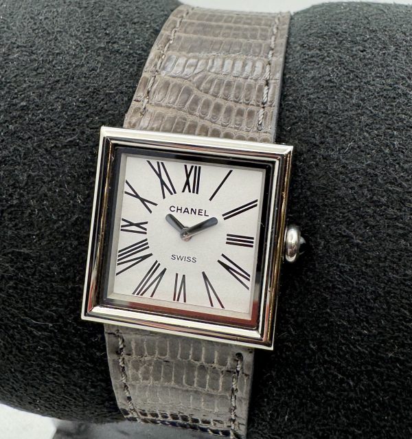 Chanel Demoiselle – Image 2